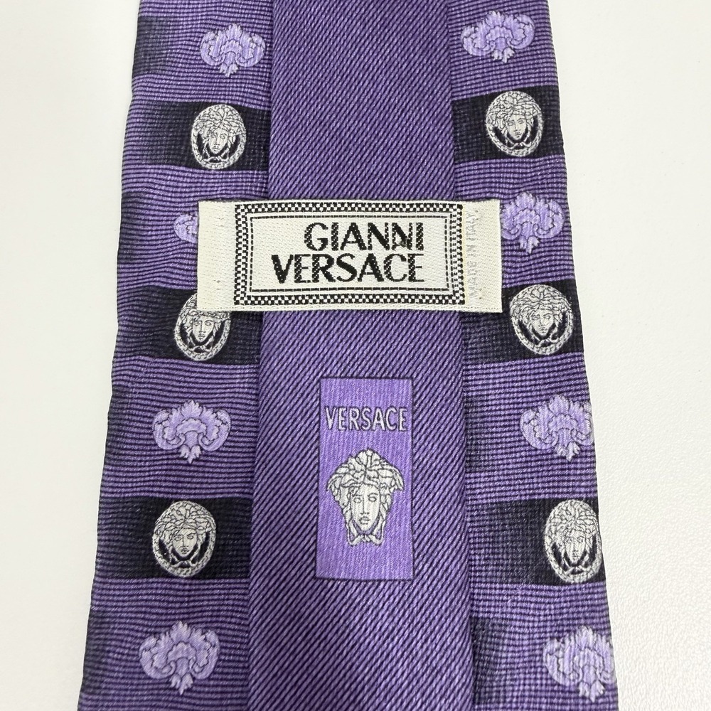 Gianni Versace Men's Tie Medusa Floral Purple Satin Silk 3.5" (W) x 58" (L) guc